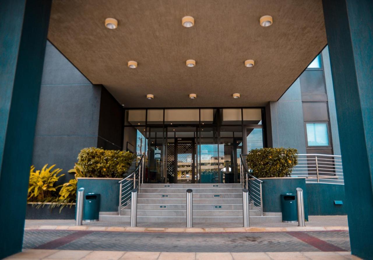 Hotel Crowne Plaza - Dar Es Salaam By Ihg Exterior foto