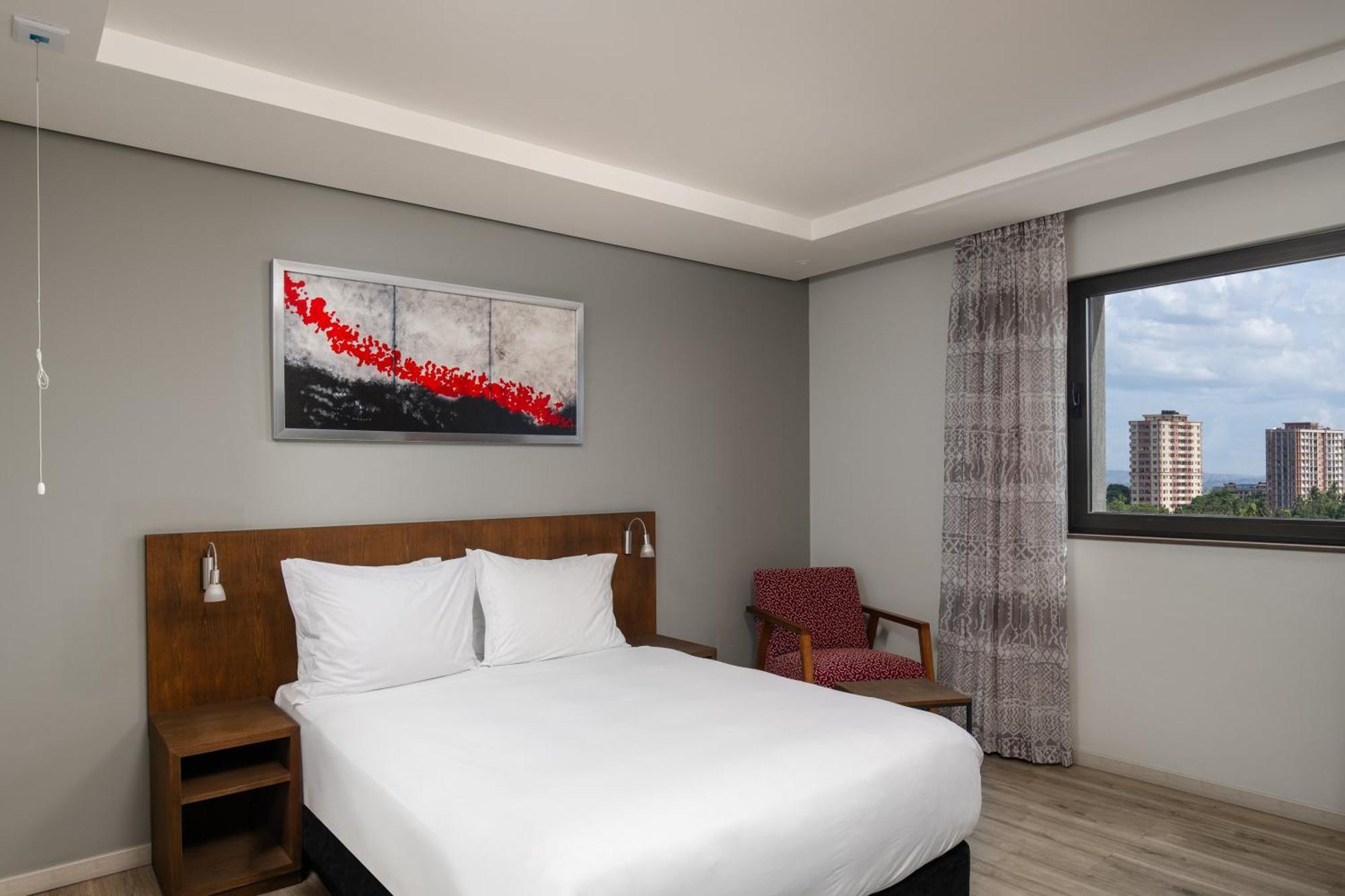 Hotel Crowne Plaza - Dar Es Salaam By Ihg Exterior foto
