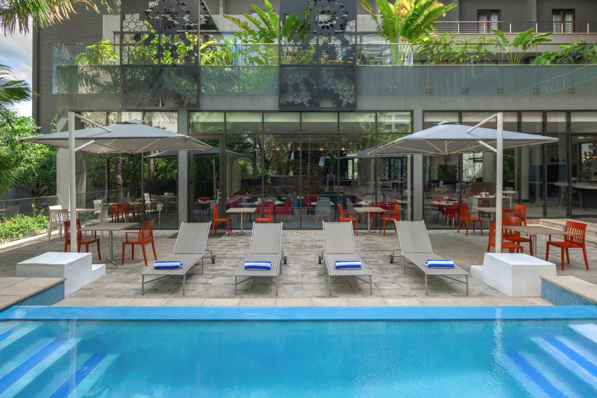 Hotel Crowne Plaza - Dar Es Salaam By Ihg Exterior foto